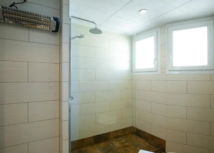 V033 - Rocanegra アパート