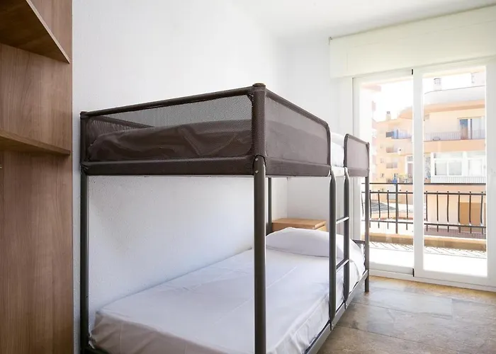 V033 - Rocanegra アパート