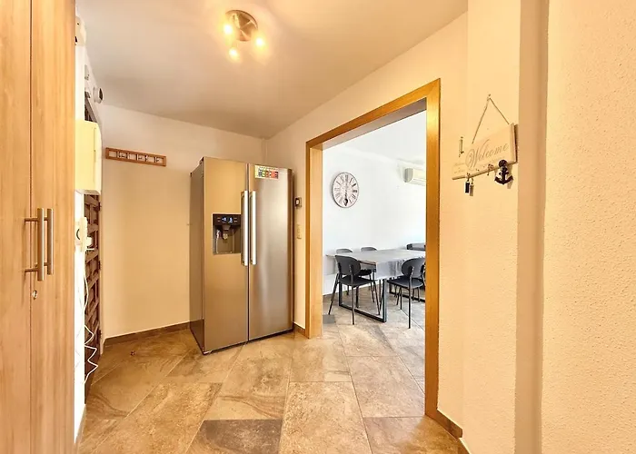 V033 - Rocanegra * ロザス